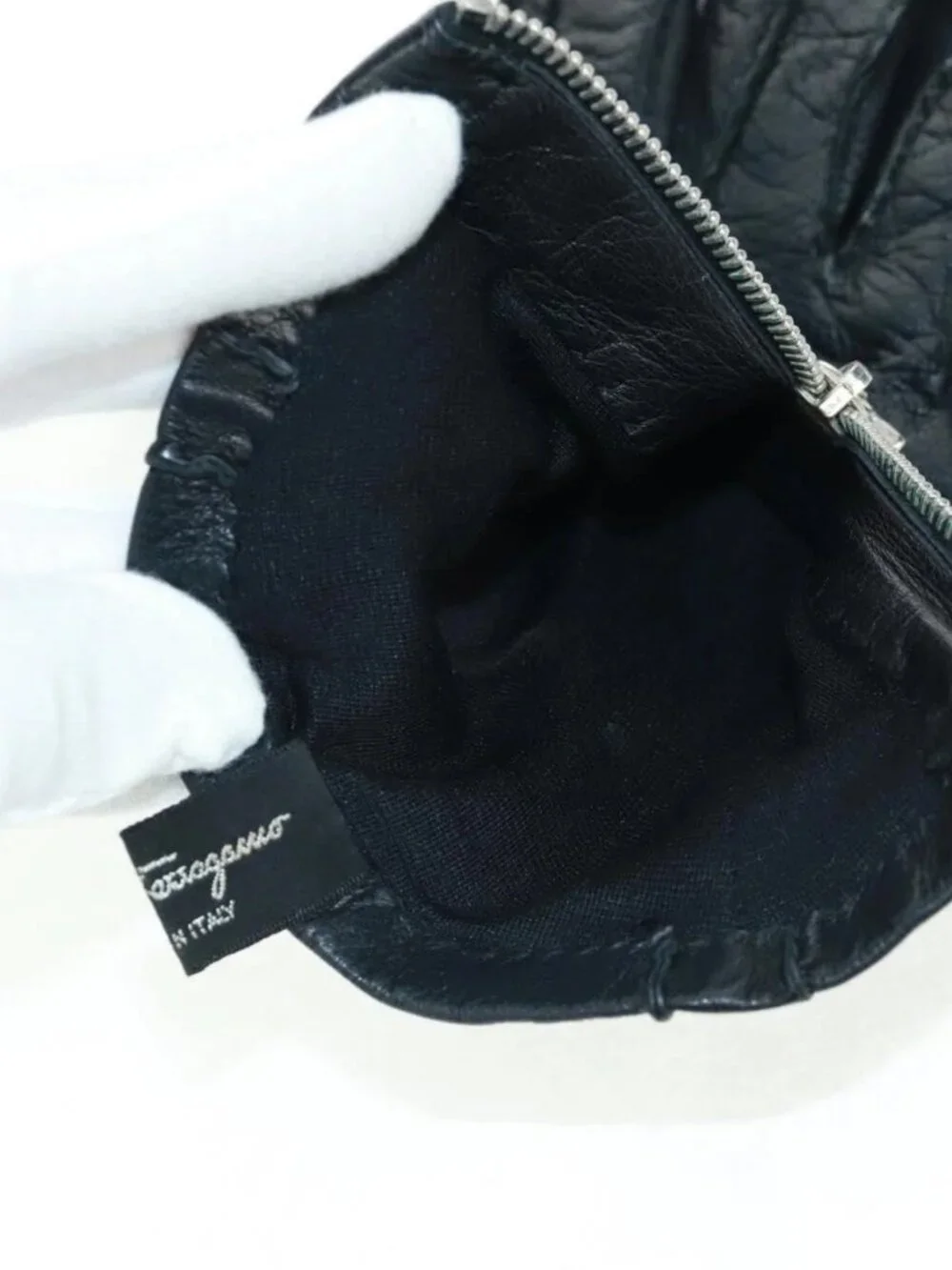 Salvatore Ferragamo Gancini Gloves Leather Black Auth 165653M
